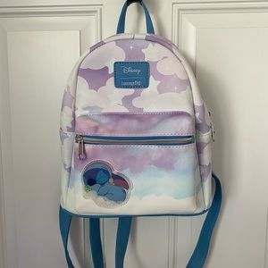 Lounge fly sleeping Stitch backpack